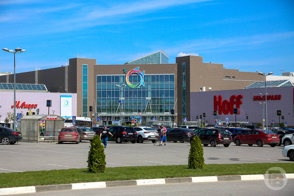 Гипермаркет "Ашан" в Волгограде сменил владельца