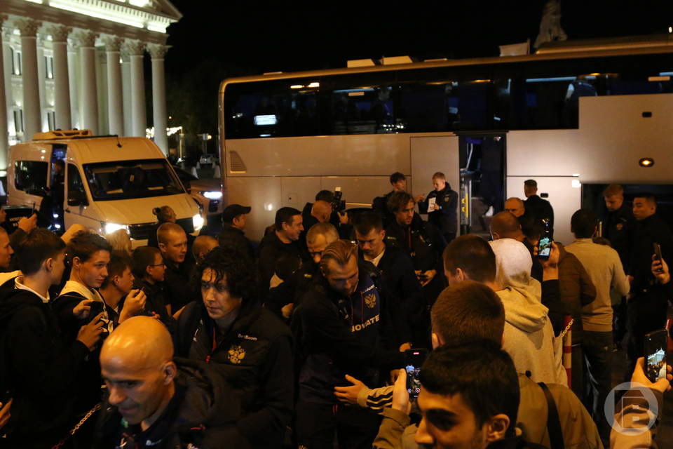 В Волгограде встретили сборную России по футболу